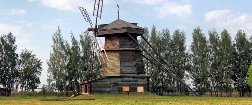 Suzdal. Wooden architecture museum.